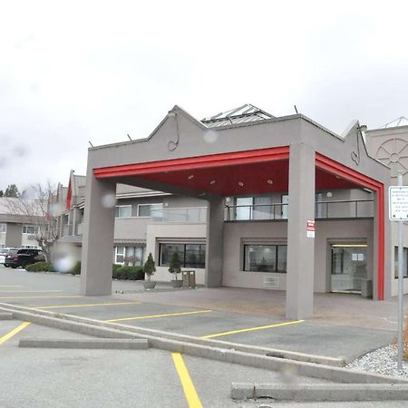 Ramada By Wyndham Abbotsford Hotell Exteriör bild