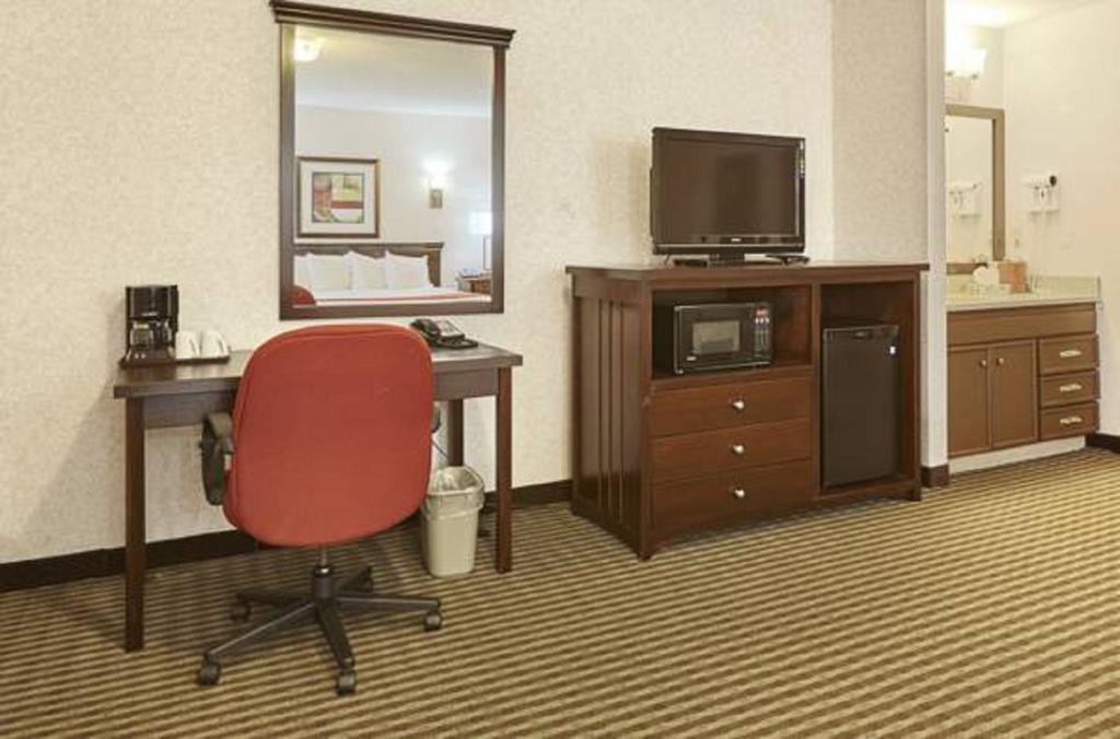 Ramada By Wyndham Abbotsford Hotell Rum bild