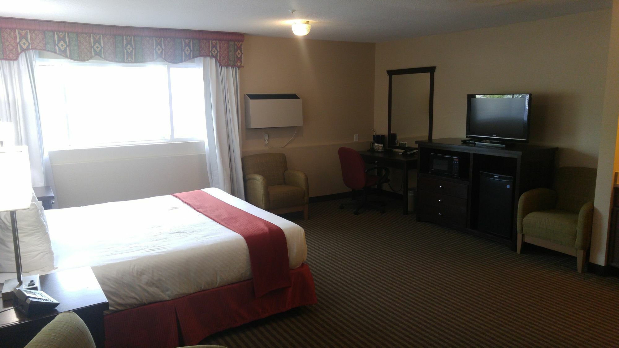 Ramada By Wyndham Abbotsford Hotell Exteriör bild