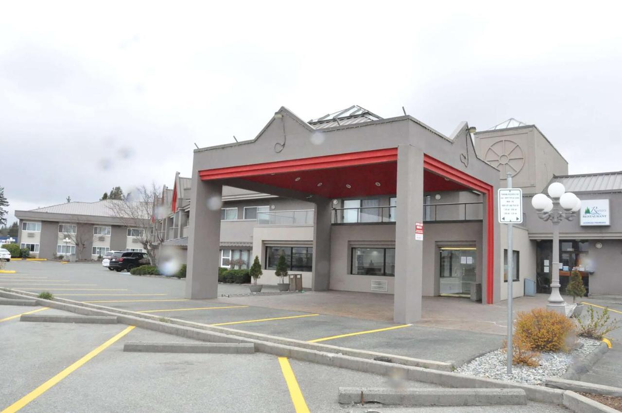 Ramada By Wyndham Abbotsford Hotell Exteriör bild